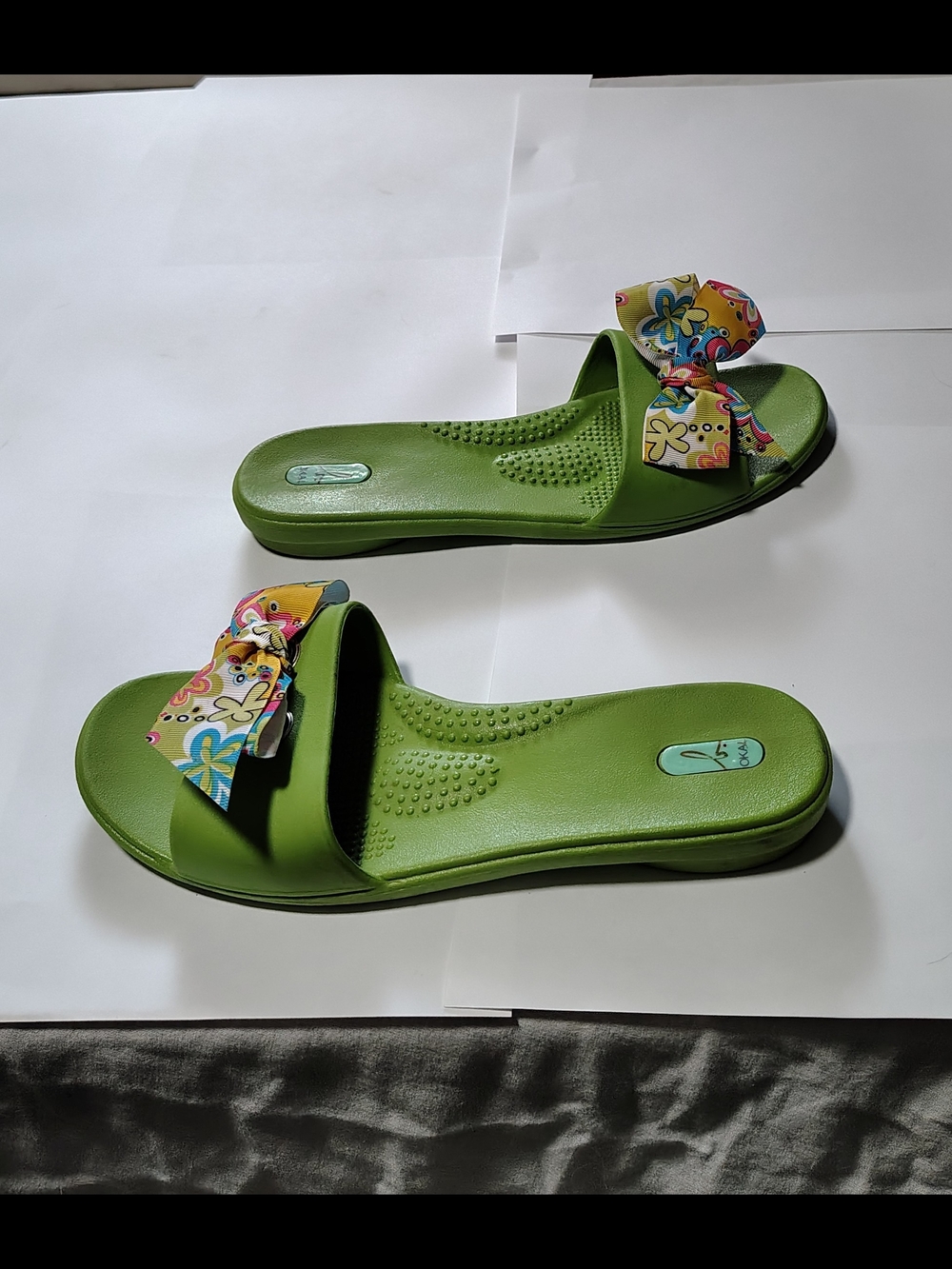 Ladies 9.5 Cute Beachy Hippy Retro Vintage Style Slide Sandals